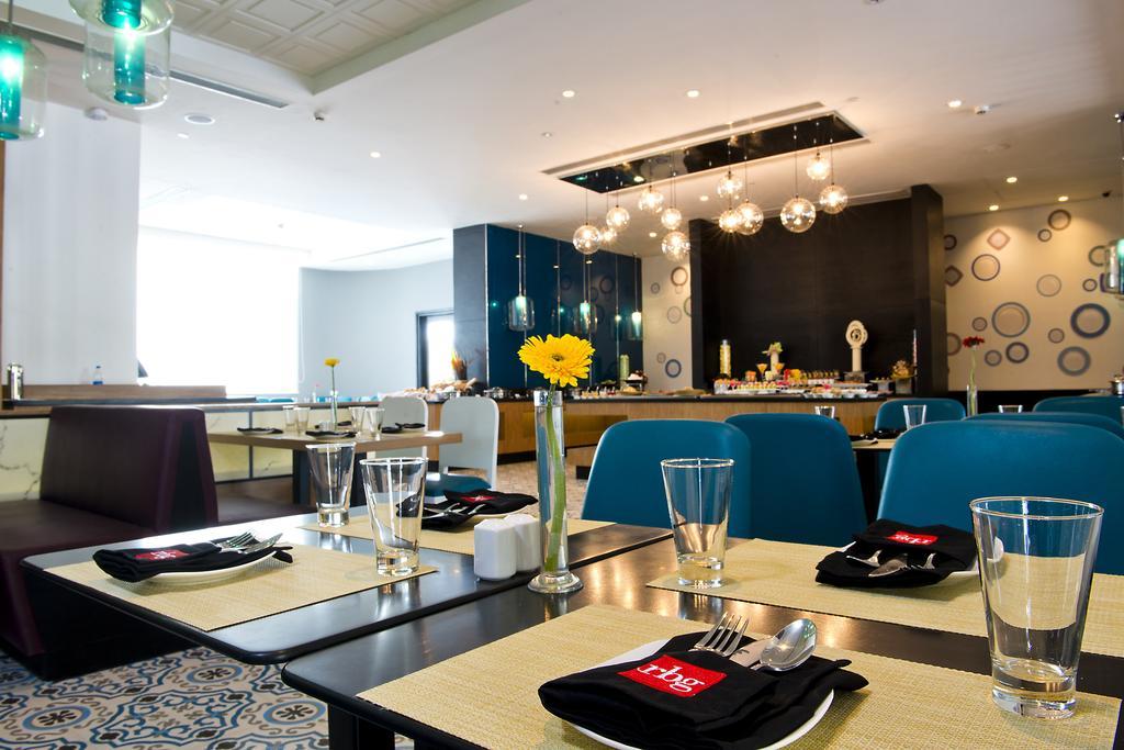 Park Inn By Radisson New Delhi Ip Extension Экстерьер фото