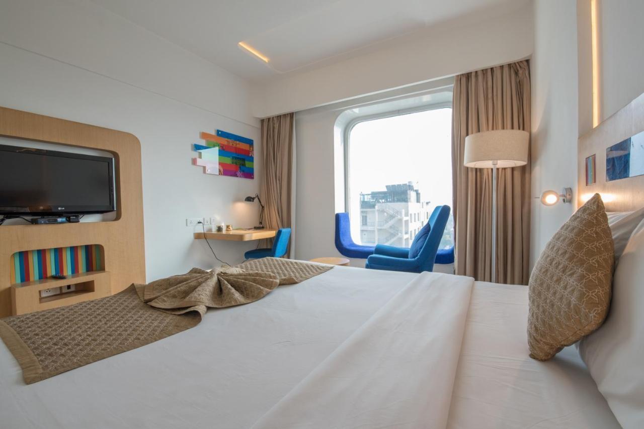 Park Inn By Radisson New Delhi Ip Extension Экстерьер фото