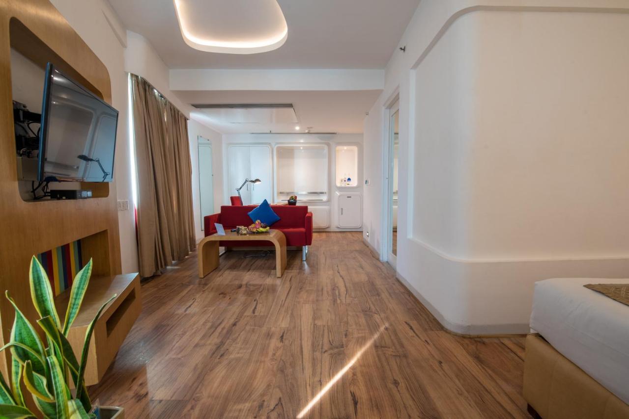 Park Inn By Radisson New Delhi Ip Extension Экстерьер фото